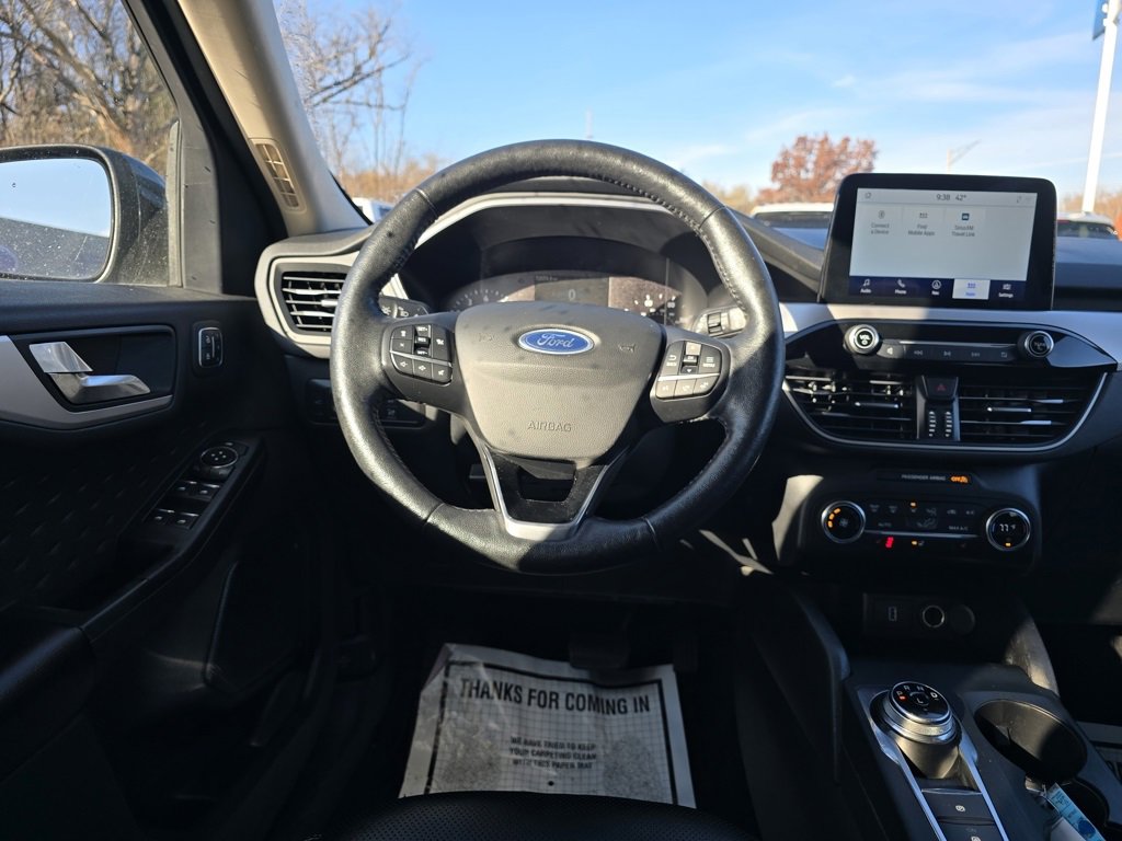 Certified 2020 Ford Escape SEL image 22