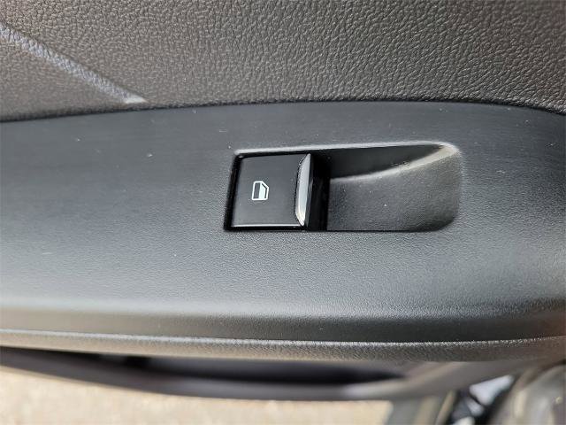 Certified 2023 Ford Escape ST-Line Elite image 15