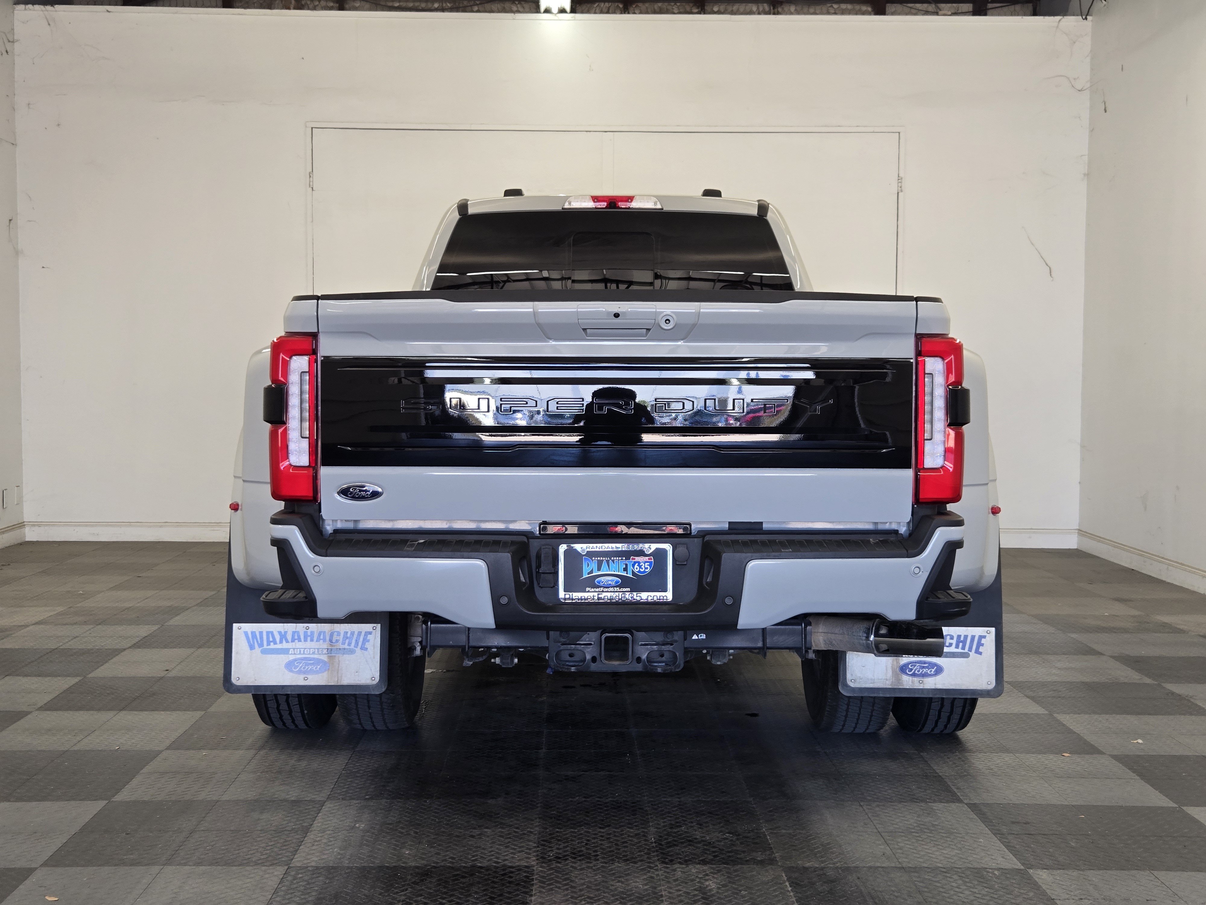 Certified 2026 Ford F350 Platinum AWD/4WD image 6