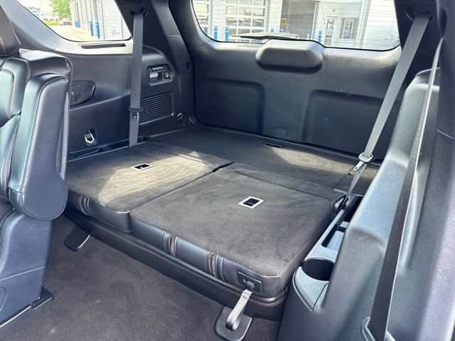 Certified 2025 Ford Explorer ST-Line w/ Premium Package AWD/4WD image 15
