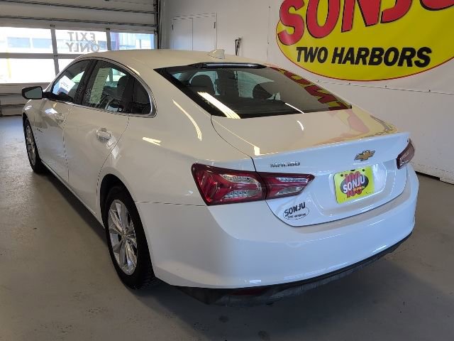 Used 2022 Chevrolet Malibu LT FWD image 3
