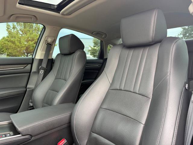 Used 2021 Honda Accord Touring image 21
