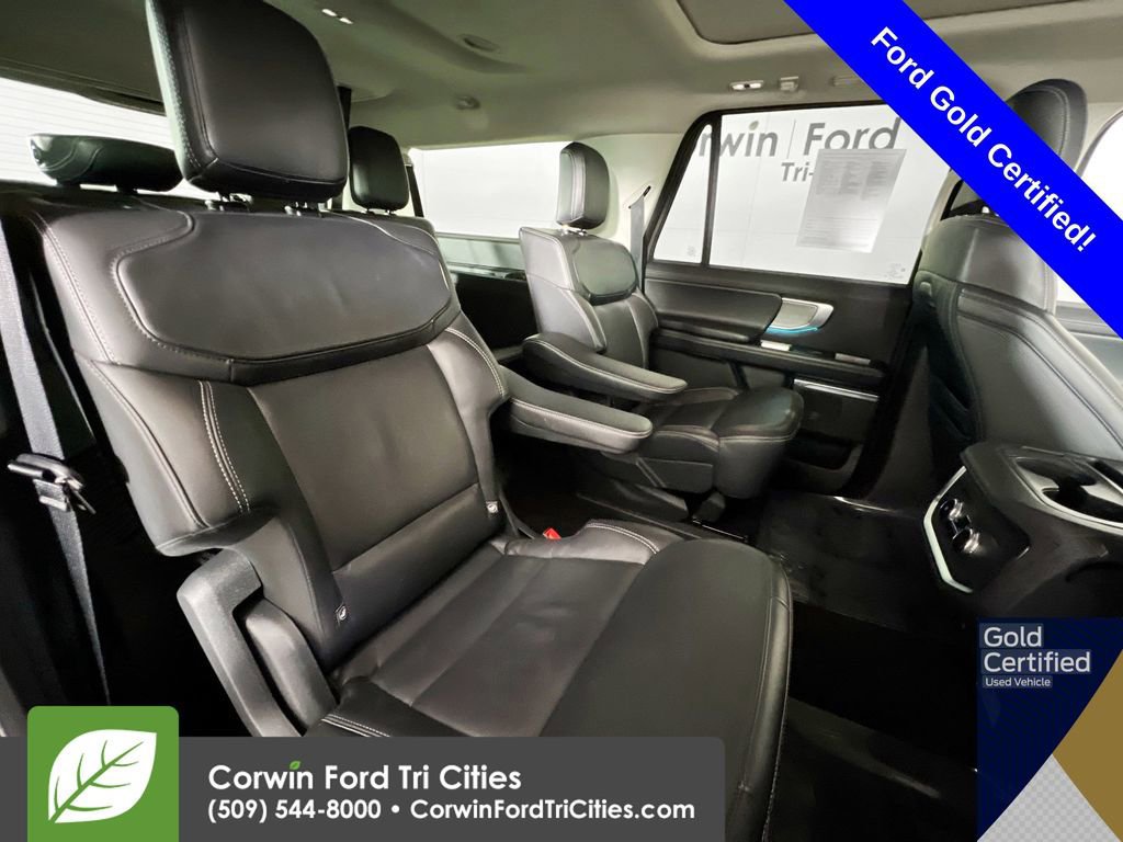 Certified 2025 Ford Expedition Max Platinum image 19