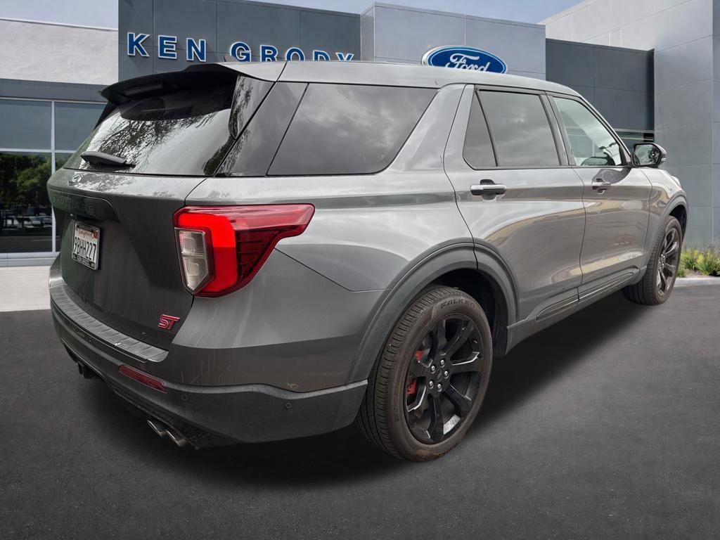 Certified 2022 Ford Explorer ST w/ Equipment Group 401A image 3