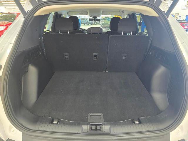 Certified 2023 Ford Escape Active AWD/4WD image 9