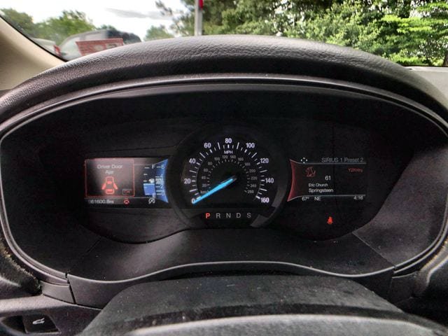 Certified 2018 Ford Fusion SE w/ Equipment Group 201A FWD image 15