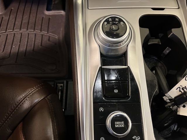 Certified 2024 Ford Explorer King Ranch w/ Technology Package AWD/4WD image 14