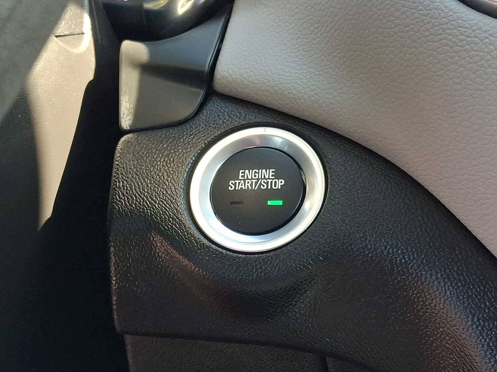 Used 2024 Chevrolet Equinox LS FWD image 22