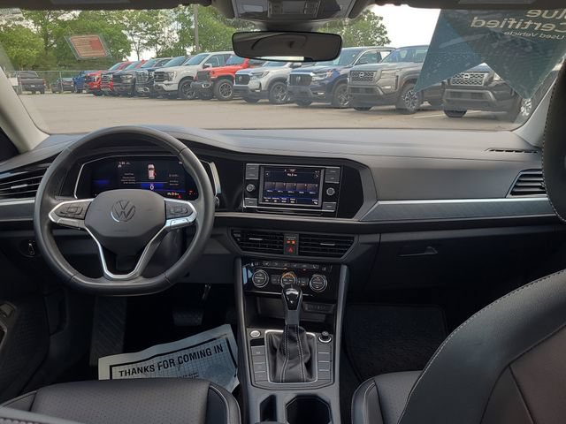 Used 2023 Volkswagen Jetta SE FWD image 20