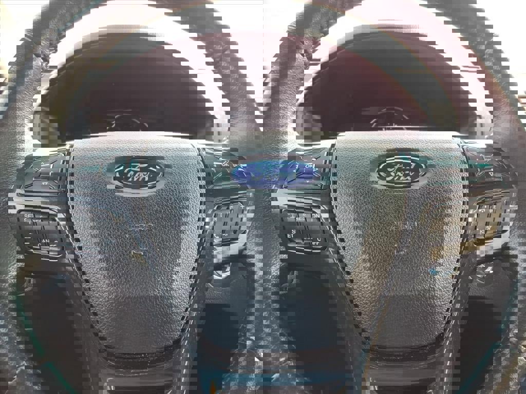 Certified 2019 Ford Explorer XLT w/ Equipment Group 202A image 23