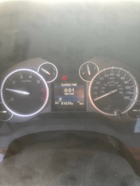 Used 2017 Toyota Tundra Limited AWD/4WD image 9
