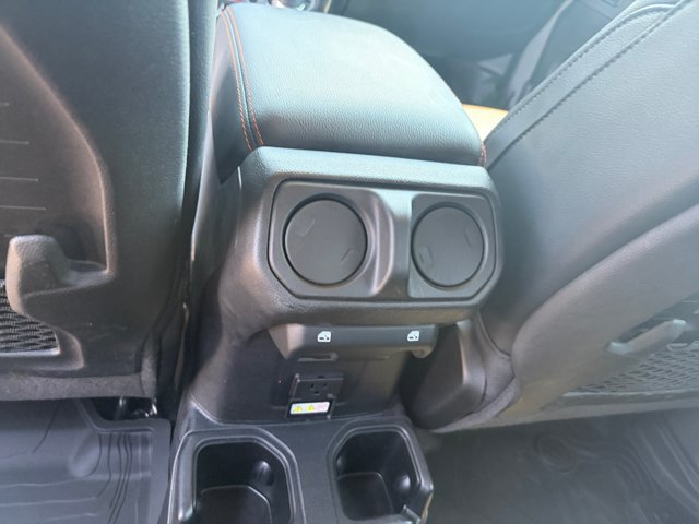 Used 2020 Jeep Gladiator Mojave AWD/4WD image 32
