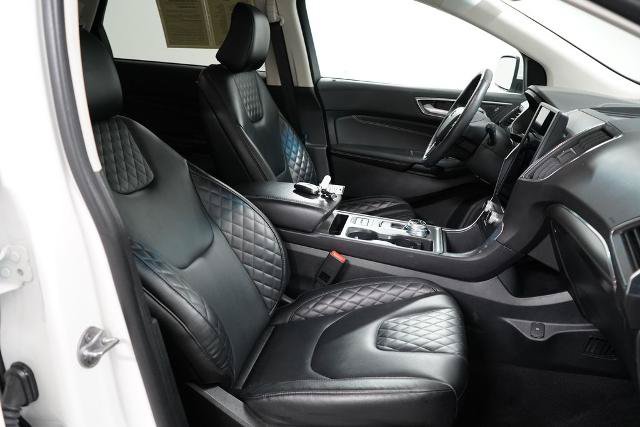 Certified 2023 Ford Edge Titanium AWD/4WD image 33