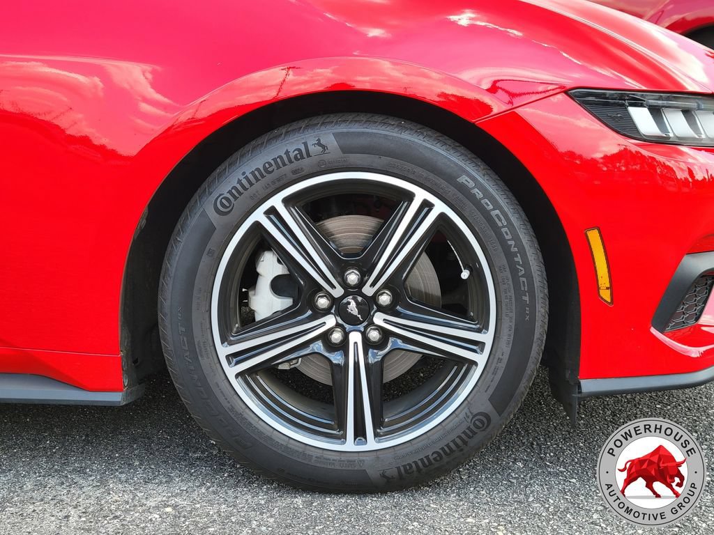 Certified 2024 Ford Mustang Coupe RWD image 11