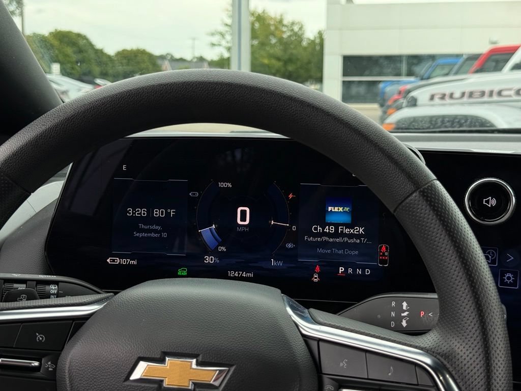 Used 2026 Chevrolet Equinox EV LT FWD image 7