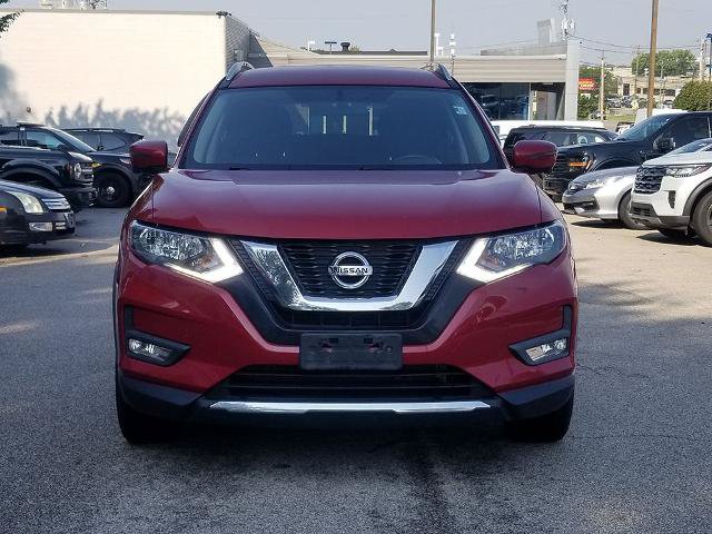 Used 2017 Nissan Rogue SV w/ SV Premium Package AWD/4WD image 2