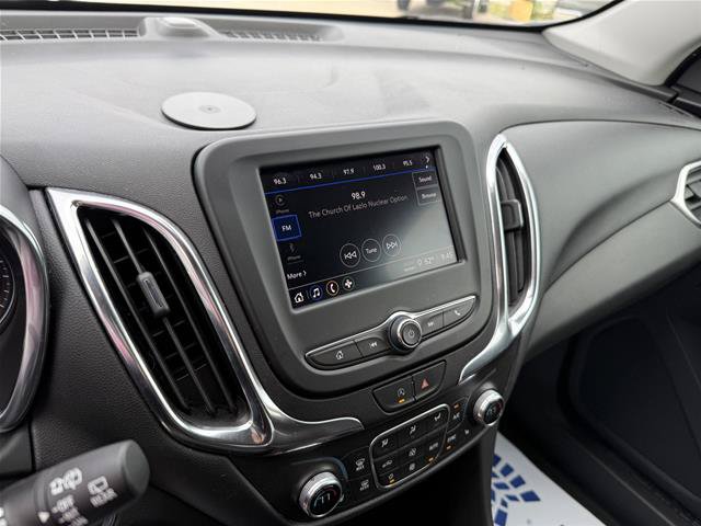 Used 2024 Chevrolet Equinox LT AWD/4WD image 17