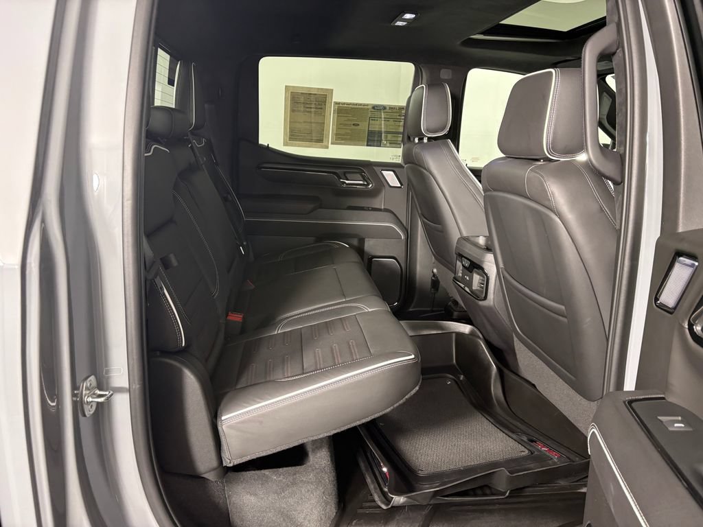 Used 2024 GMC Sierra 1500 AT4X AWD/4WD image 36
