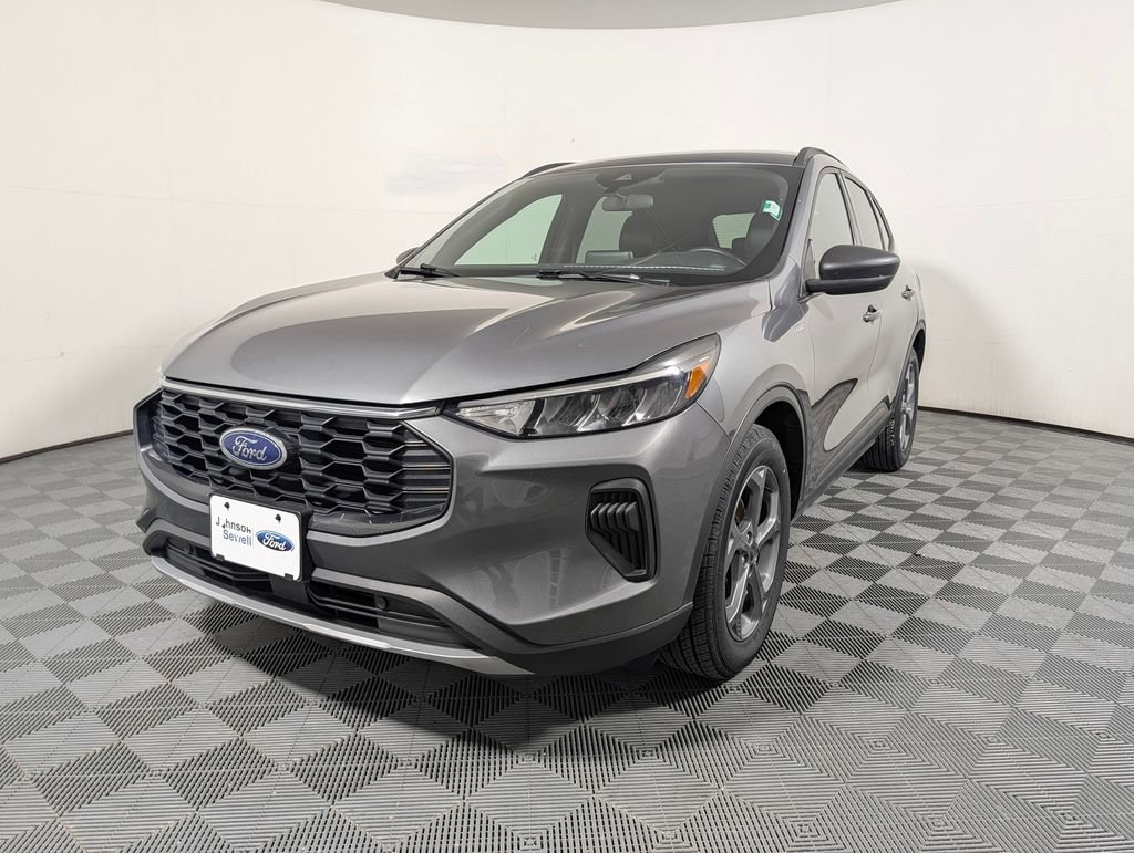 Certified 2025 Ford Escape ST-Line FWD image 5
