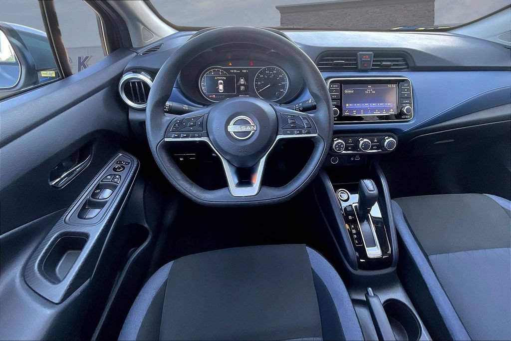 Used 2025 Nissan Versa SV FWD image 8