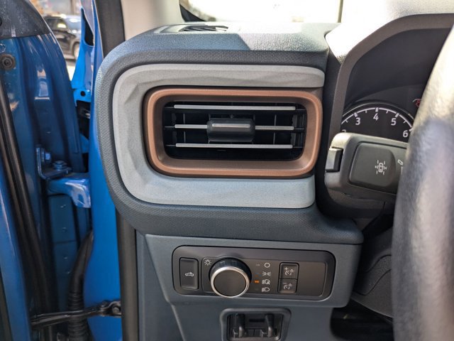 Certified 2022 Ford Maverick Lariat w/ Lariat Luxury Package image 16