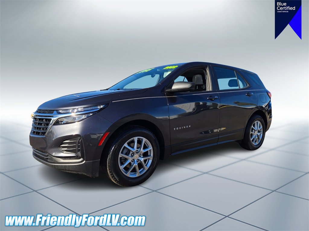 Used 2022 Chevrolet Equinox LS image 2