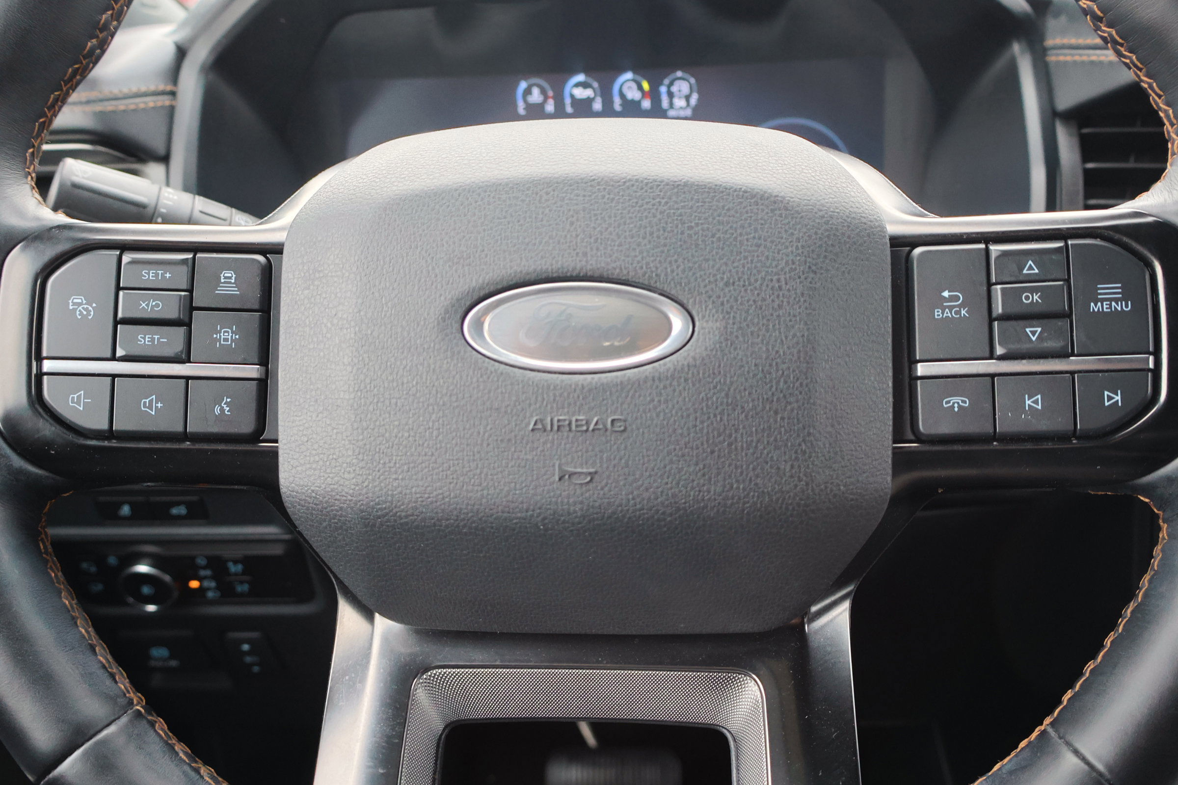 Certified 2023 Ford Expedition Platinum image 19