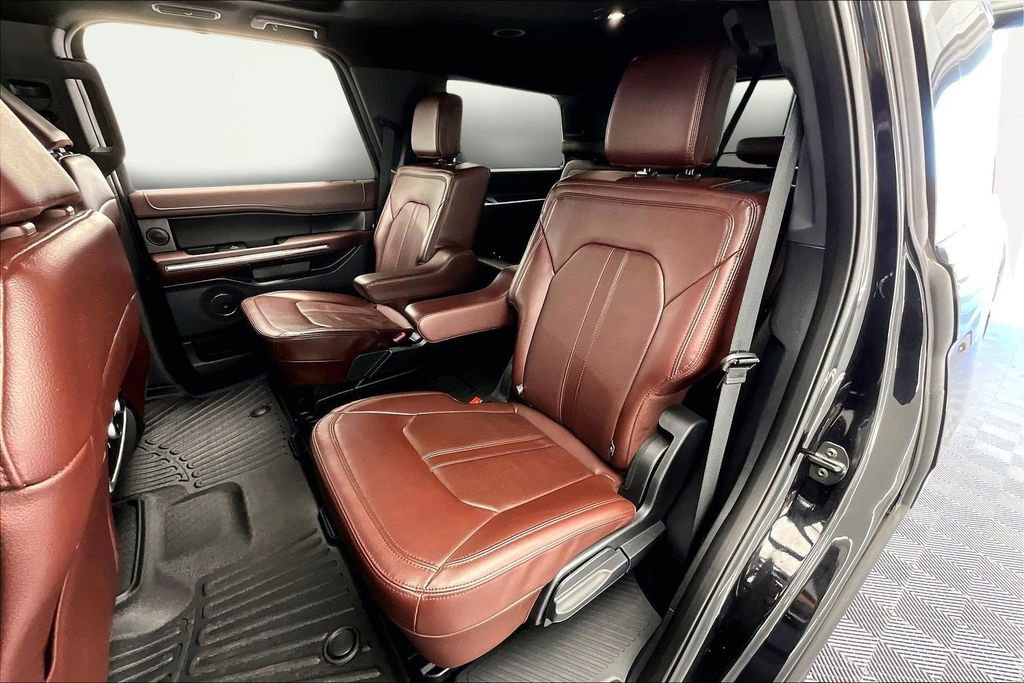 Certified 2022 Ford Expedition Limited image 26