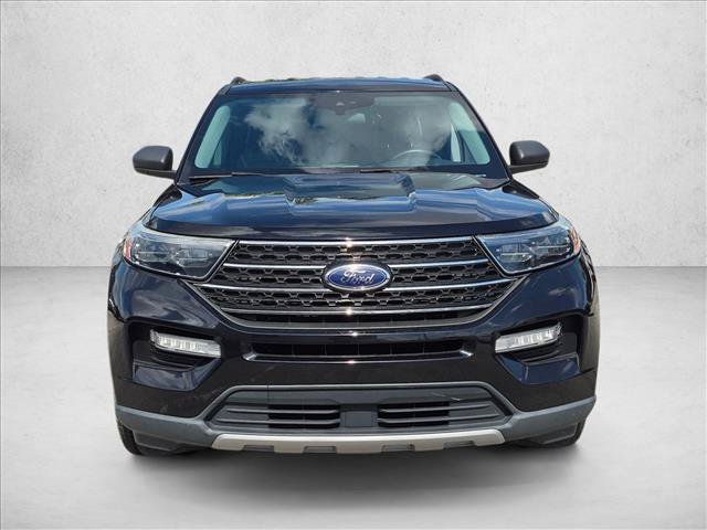 Certified 2022 Ford Explorer XLT w/ Equipment Group 202A RWD image 2