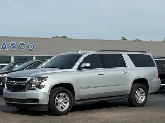Used 2020 Chevrolet Suburban LT AWD/4WD image 30