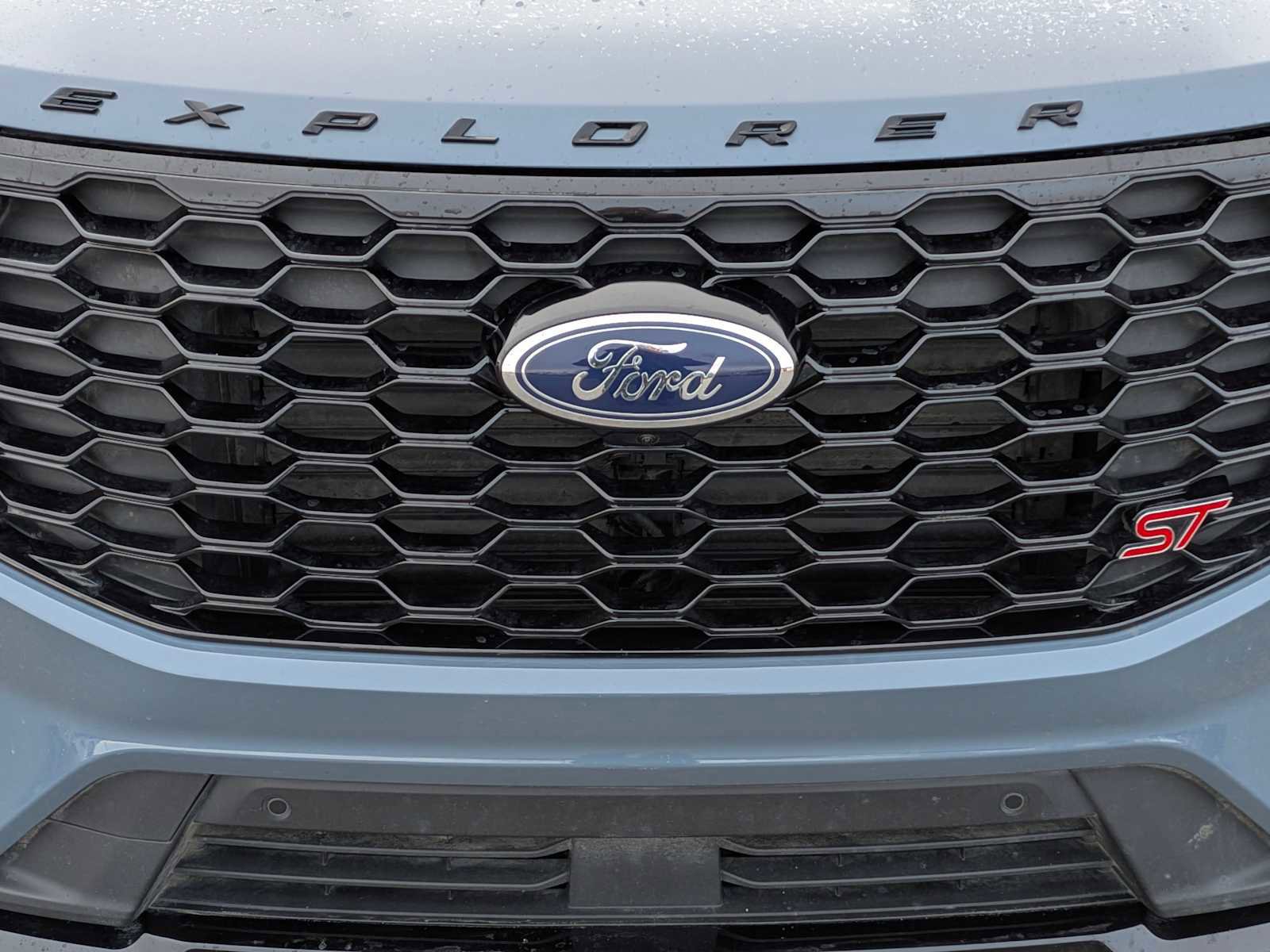 Certified 2025 Ford Explorer ST image 11