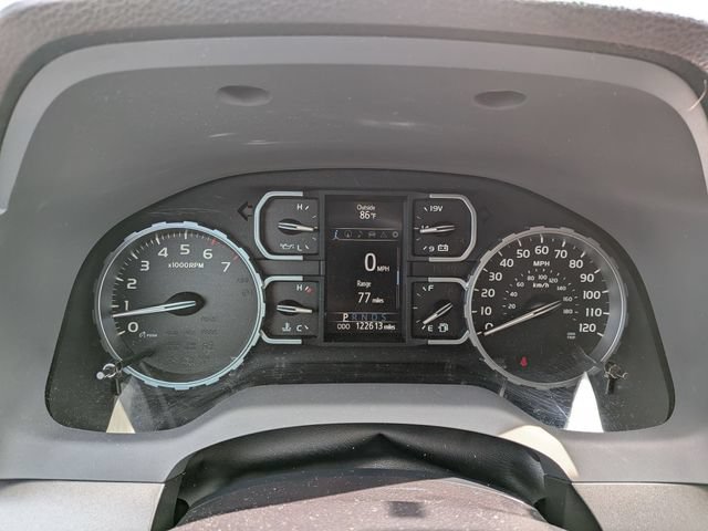 Used 2018 Toyota Tundra SR5 AWD/4WD image 10