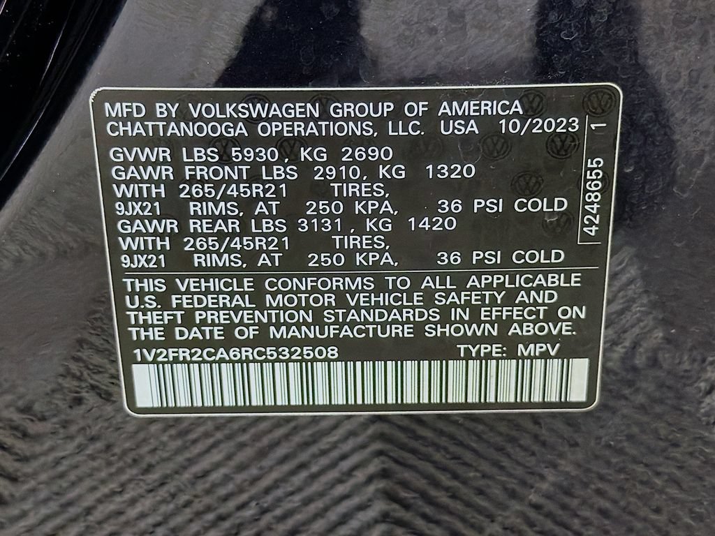 Used 2024 Volkswagen Atlas SEL Premium R-Line AWD/4WD image 35