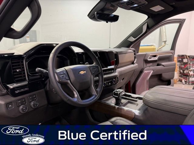 Used 2025 Chevrolet Silverado 1500 High Country w/ High Country Premium Package image 9
