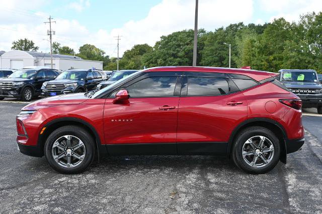Used 2024 Chevrolet Blazer LT w/ Driver Confidence Package AWD/4WD image 4