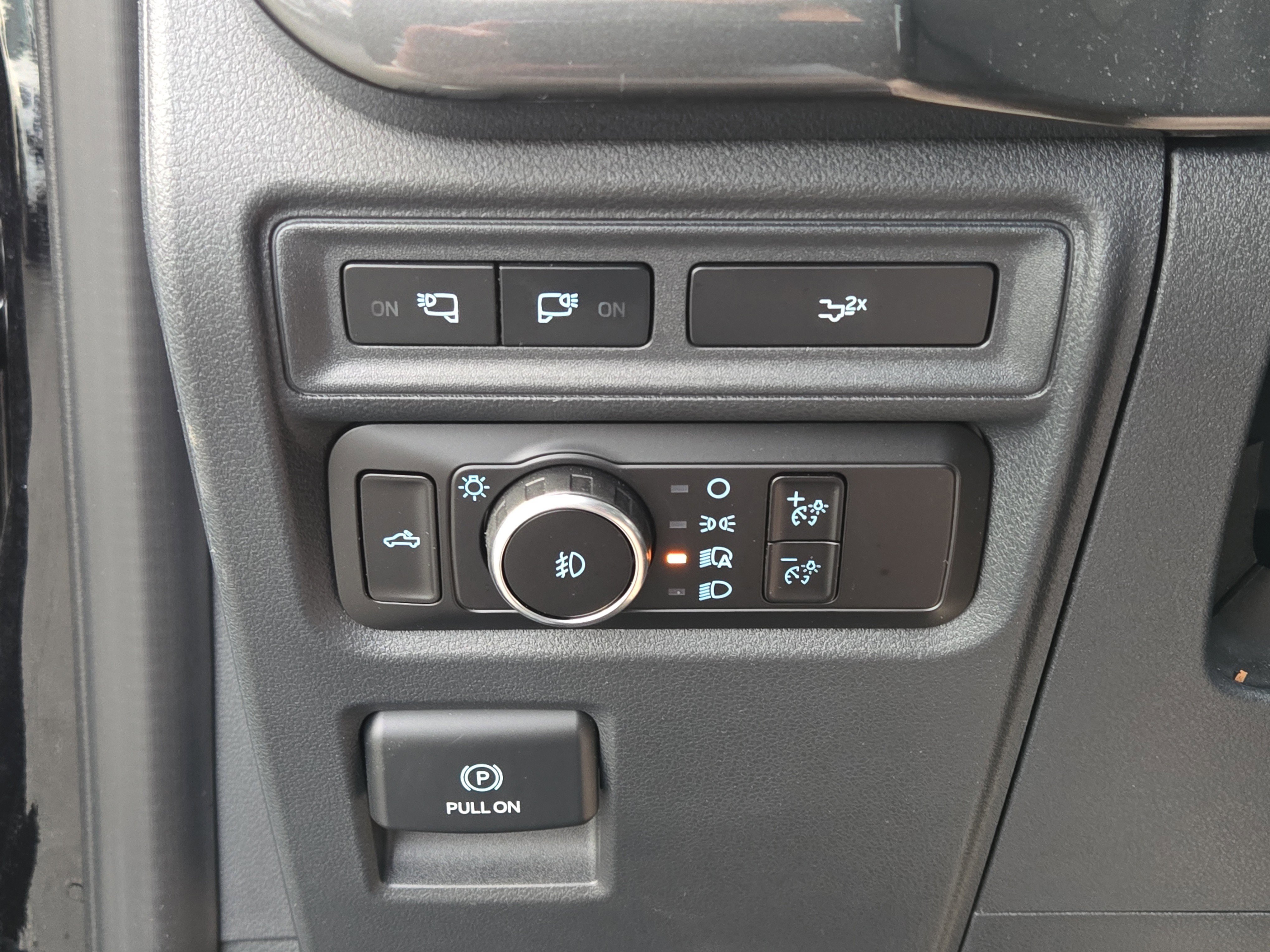 Certified 2023 Ford F150 XLT w/ Equipment Group 302A High image 24