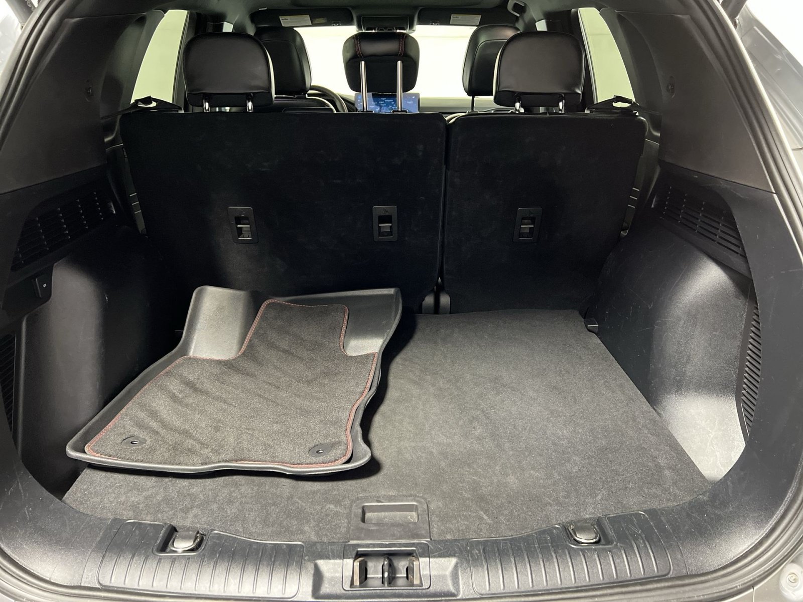Certified 2023 Ford Escape ST-Line w/ Tech Pack #1 AWD/4WD image 26