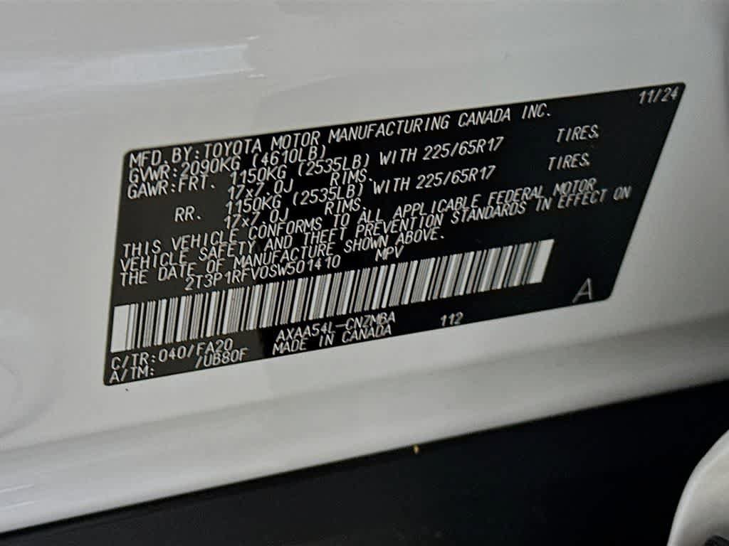 Used 2025 Toyota RAV4 XLE AWD/4WD image 23