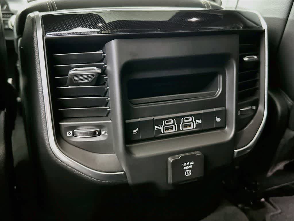 Used 2022 RAM 1500 Laramie AWD/4WD image 13
