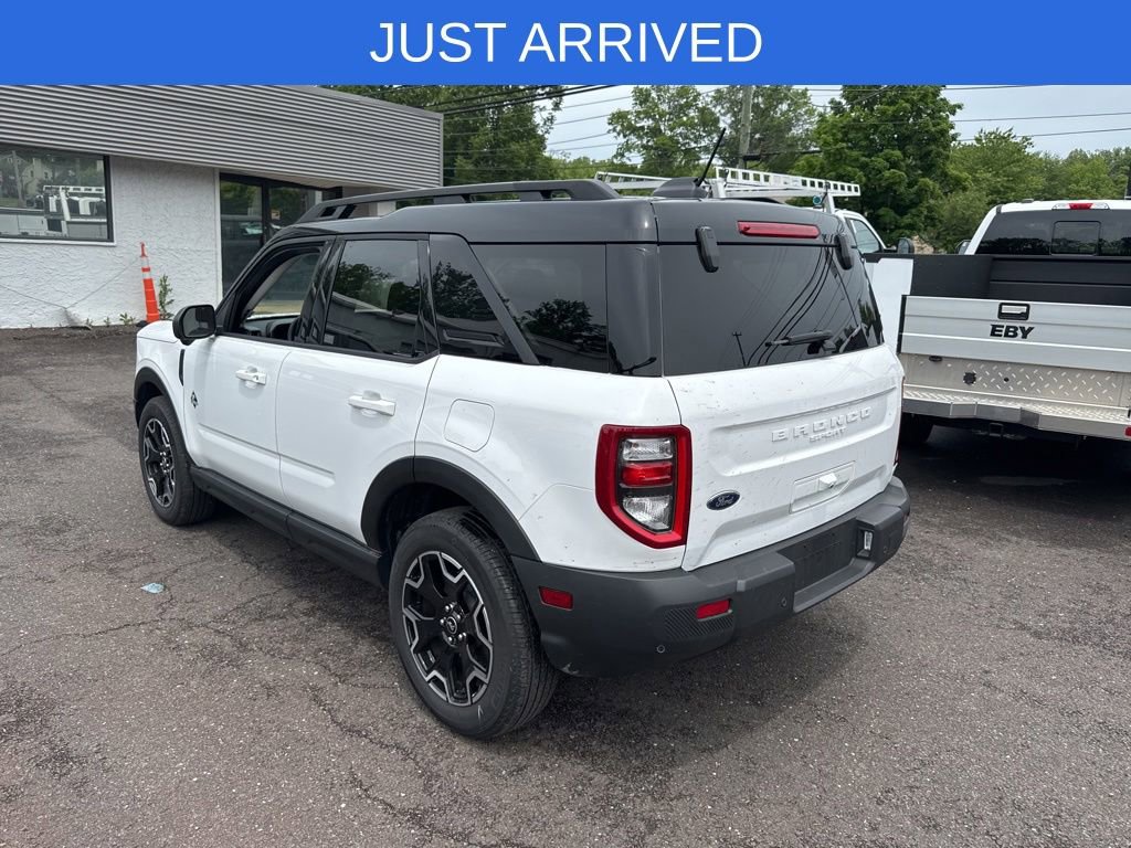 Certified 2025 Ford Bronco Sport Outer Banks w/ Outer Banks Tech Package+ AWD/4WD image 6