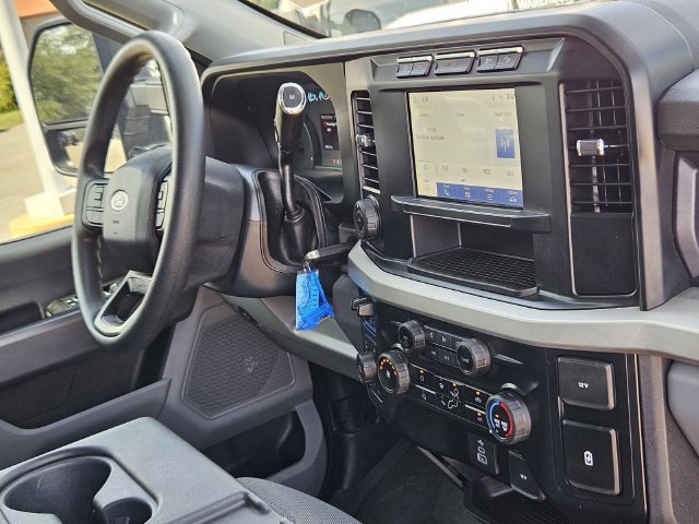 Certified 2023 Ford F250 XL w/ STX Appearance Package AWD/4WD image 13