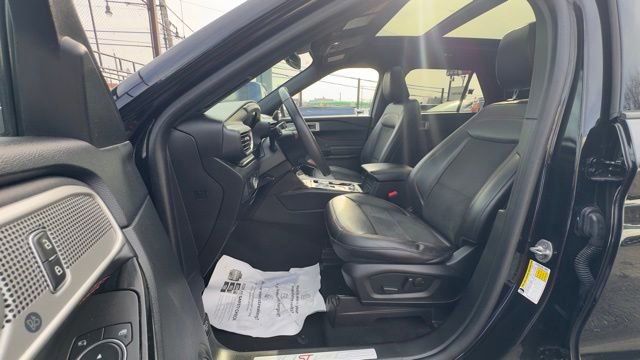 Certified 2023 Ford Explorer ST-Line w/ Class IV Trailer Tow Package AWD/4WD image 17