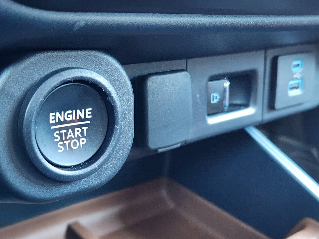 Certified 2024 Ford Maverick Lariat AWD/4WD image 31