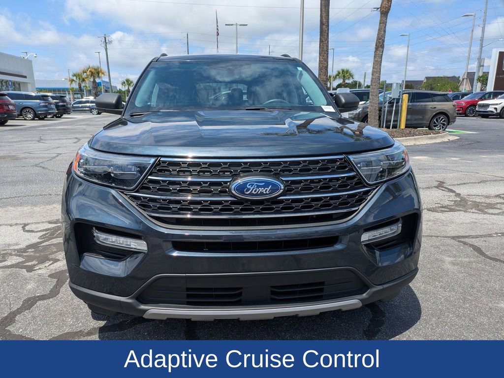 Certified 2022 Ford Explorer XLT w/ Equipment Group 202A RWD image 9