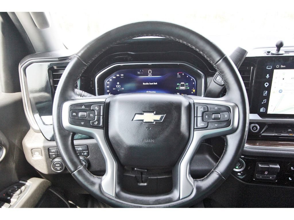 Used 2023 Chevrolet Silverado 1500 LT w/ Z71 Off-Road Package AWD/4WD image 14