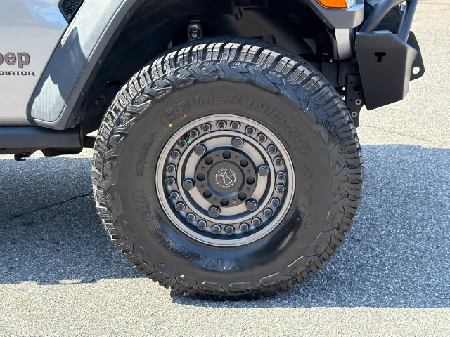 Used 2020 Jeep Gladiator Rubicon AWD/4WD image 14