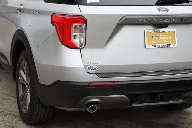 Certified 2022 Ford Explorer XLT w/ Equipment Group 202A image 18