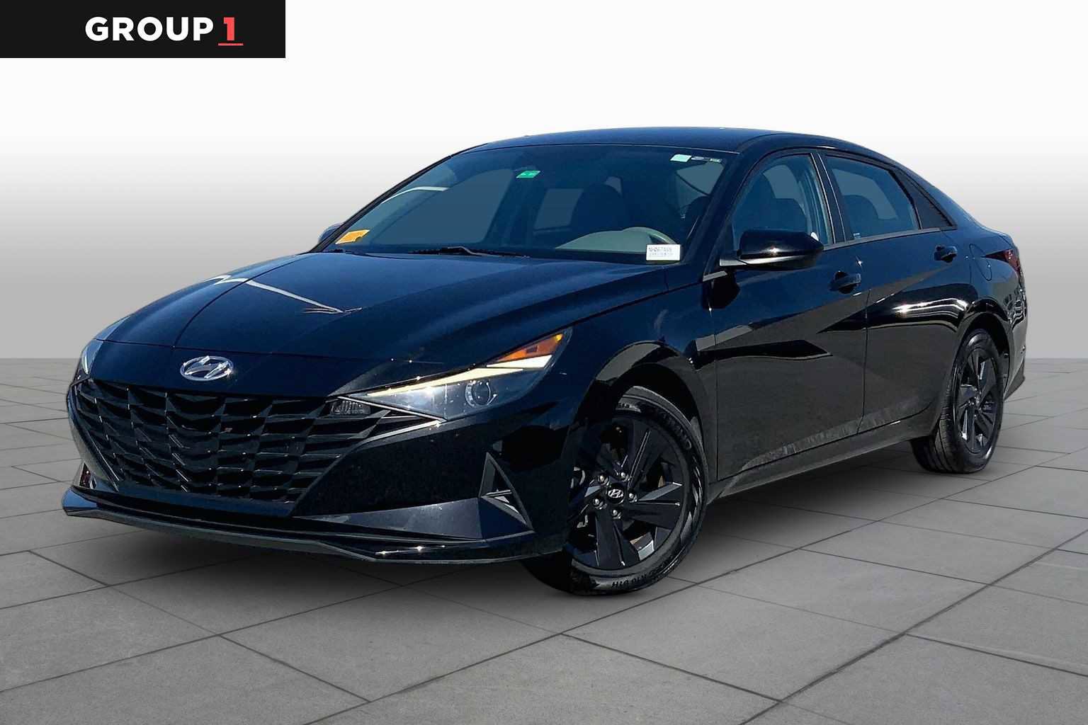 Used 2022 Hyundai Elantra SEL image 5
