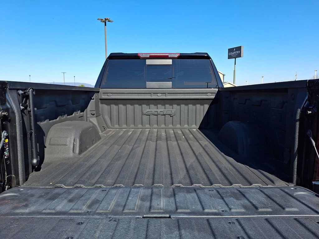 Used 2023 GMC Sierra 1500 AT4 w/ AT4 Premium Package image 31
