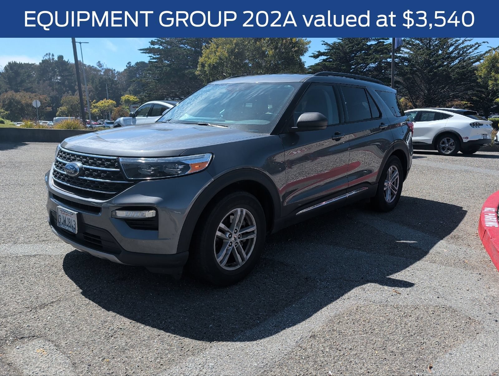 Certified 2023 Ford Explorer XLT w/ Equipment Group 202A RWD image 4